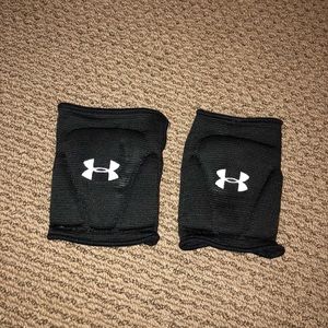 Under Armour Knee Pads